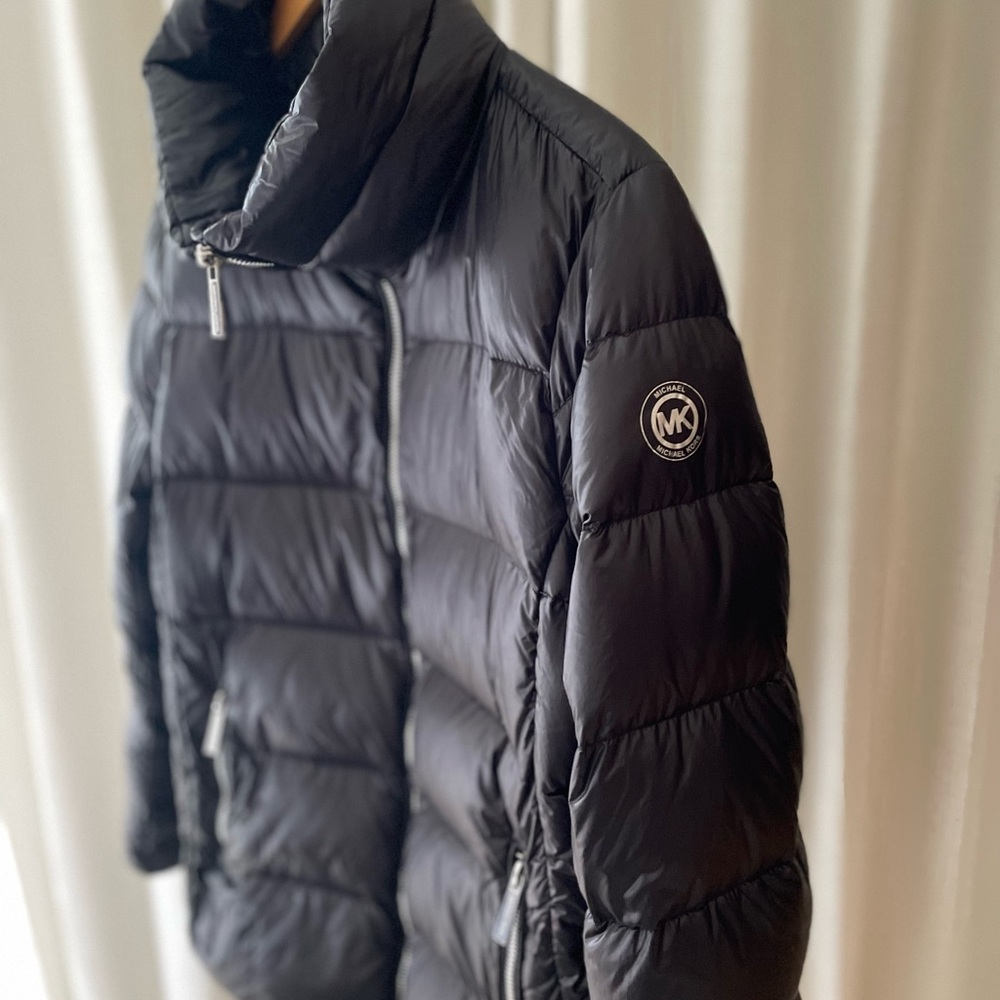 Women’s Michael Kors down puffer Jacket